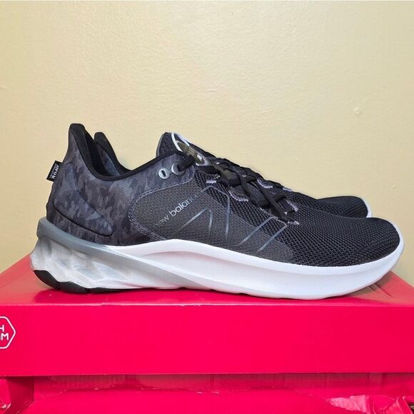 New Balance Fresh Foam Roav V2 Black Grey Running Shoes MROAVCK2 Men's Size 13